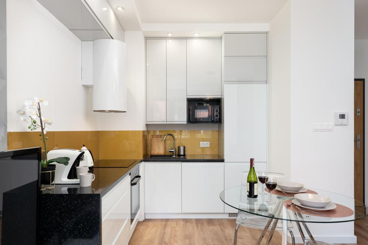 New Apartment, Private Patio Краков Экстерьер фото